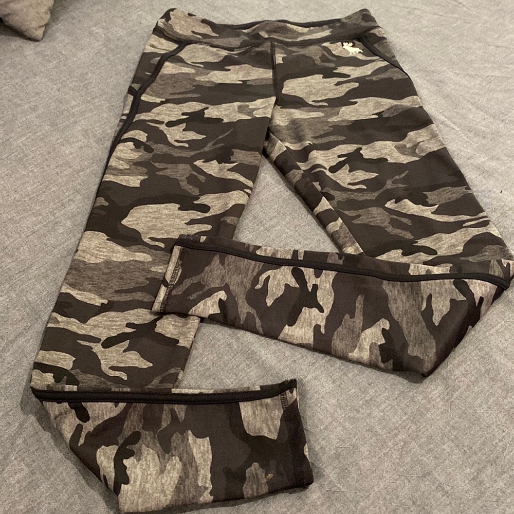 Abercrombie kids size 13/14
